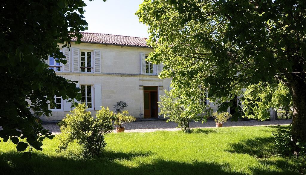 Bed and Breakfast Le Vieux Noyer Saint-Maurice-de-Tavernole Exterior foto